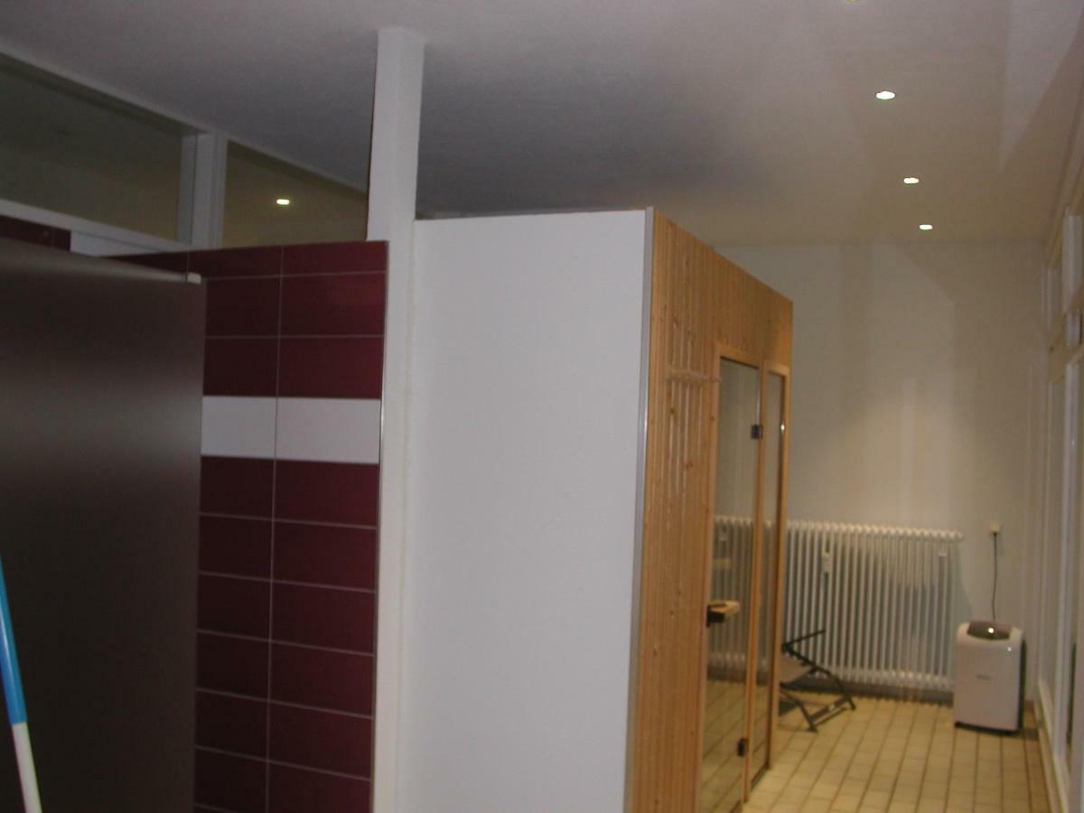 Gemuetliche 1Z Fewo In Schoenwald Mit Balkon, Schwimmbad, Sauna, Fitness Bagian luar foto